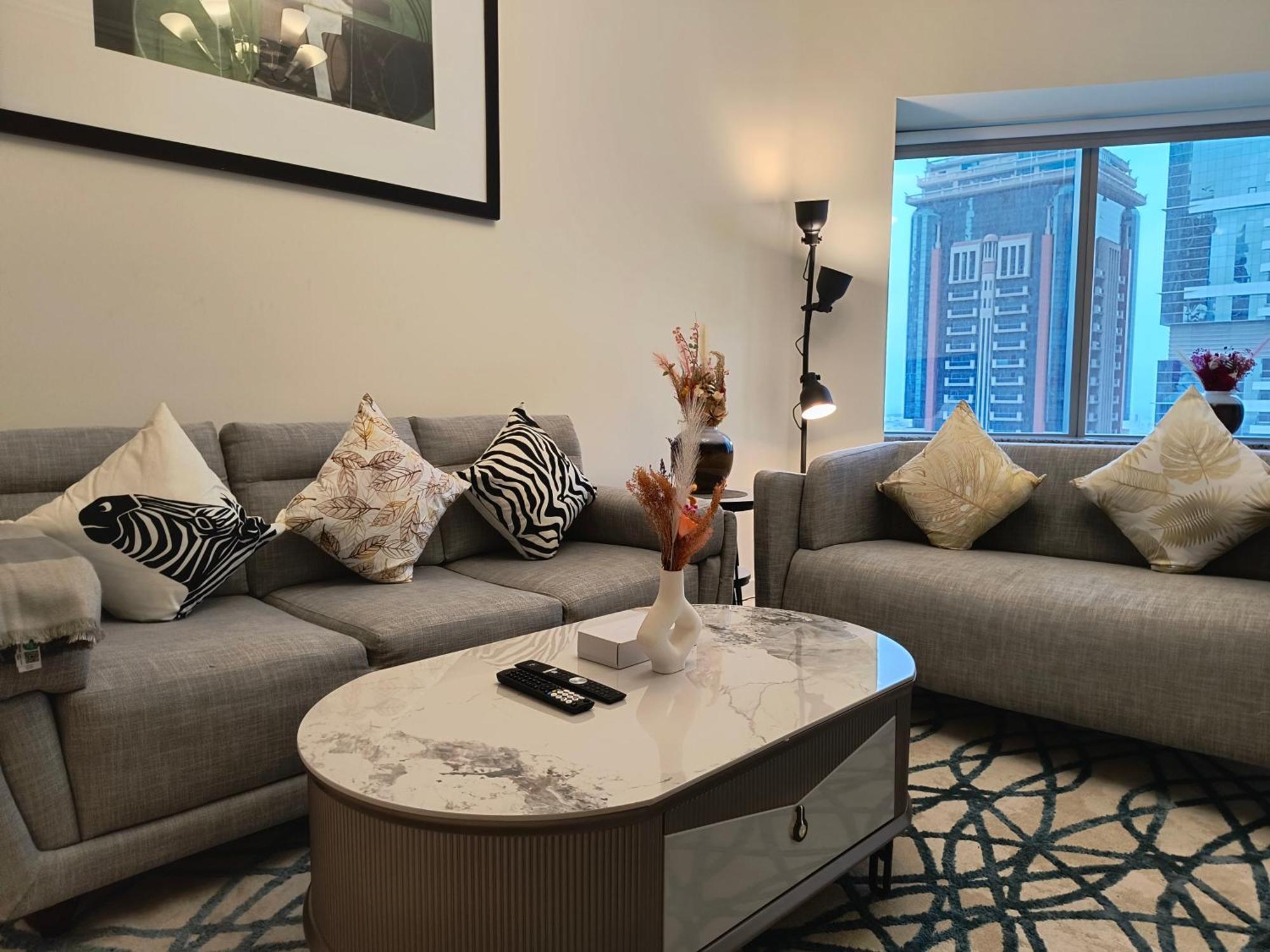 Trinity Holiday Homes - Sheikh Zayed Road Near To Financial Center Metro Station Dubaj Exteriér fotografie