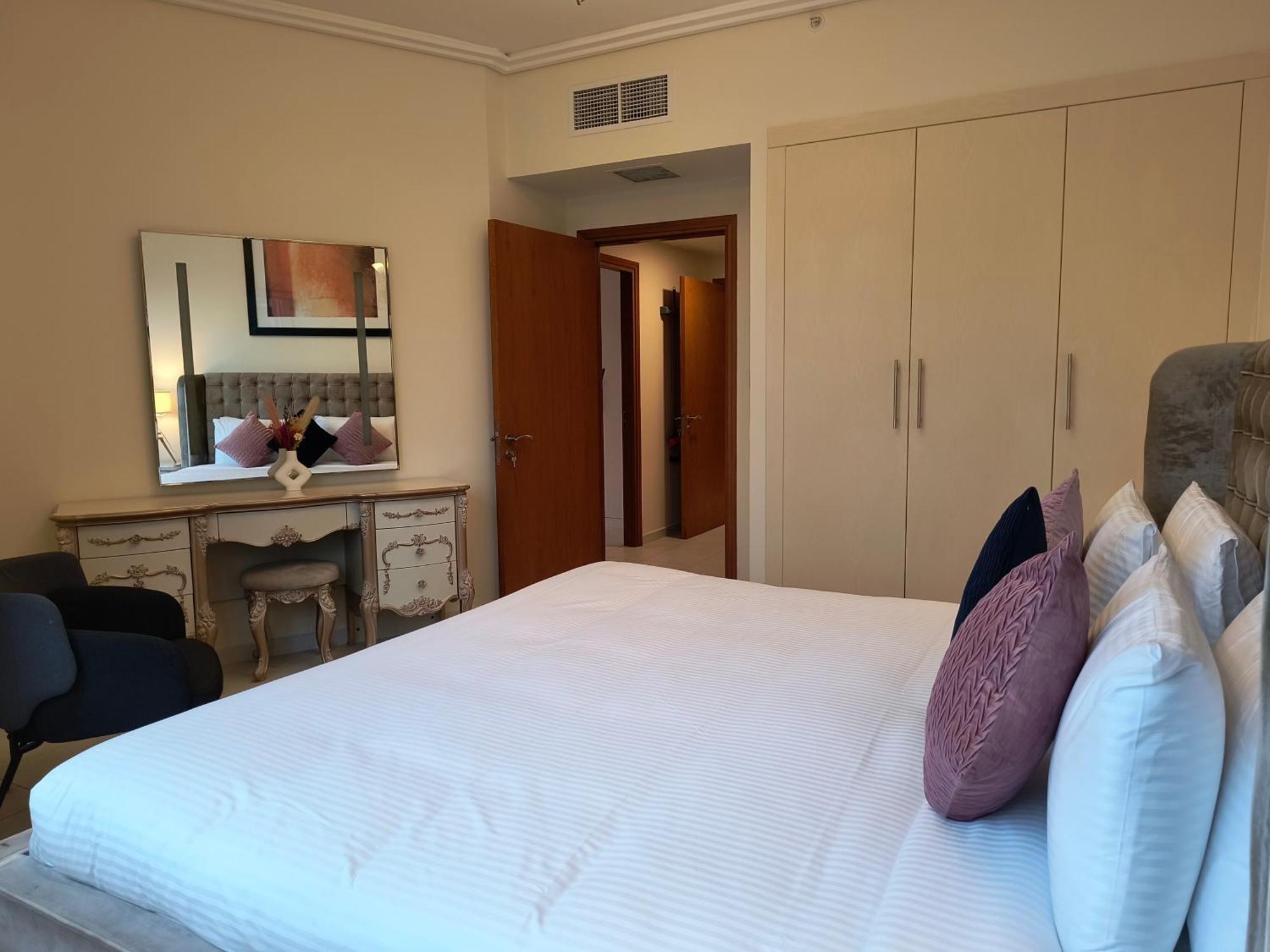 Trinity Holiday Homes - Sheikh Zayed Road Near To Financial Center Metro Station Dubaj Exteriér fotografie