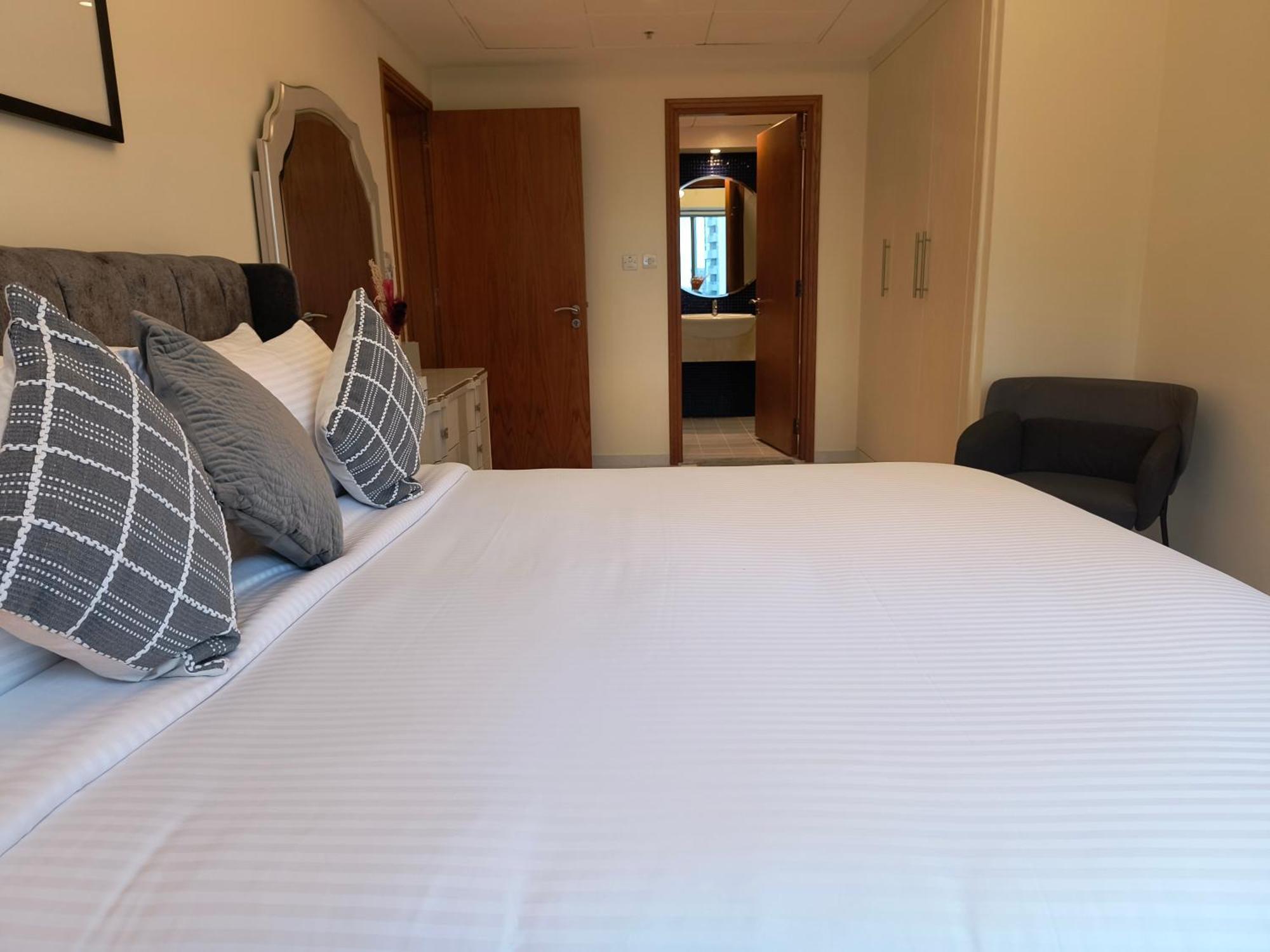 Trinity Holiday Homes - Sheikh Zayed Road Near To Financial Center Metro Station Dubaj Exteriér fotografie